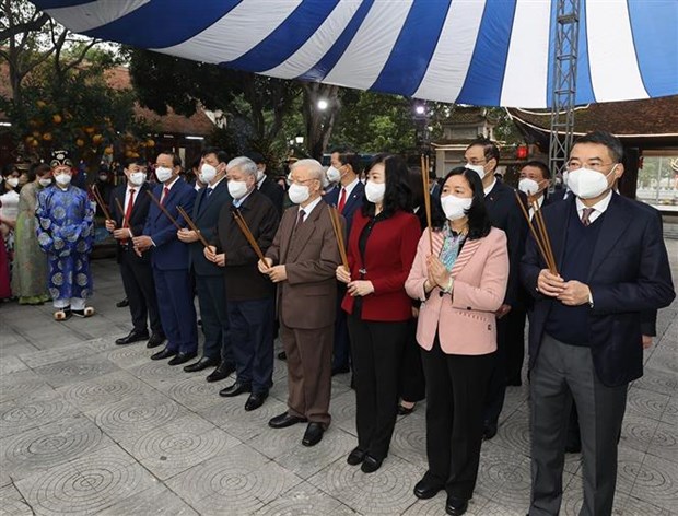 Party leader visits Bac Ninh province ahead of Tet